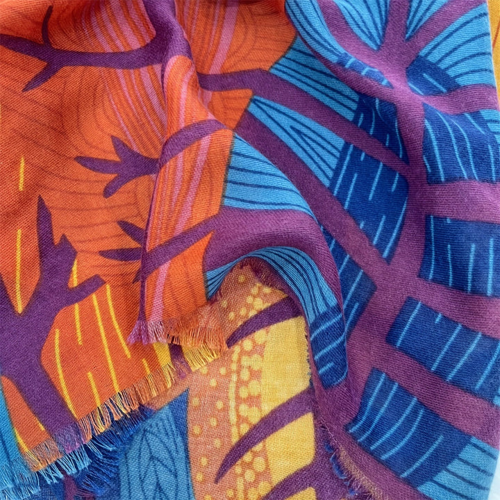 Tamara™ | Leaf-Print Multicolor Oblong Scarf Wrap